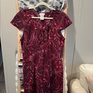 Tie-Neck Midi Dress in Burgundy Paisley